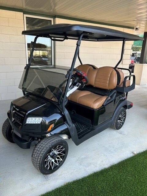 4-Seater Golf Carts